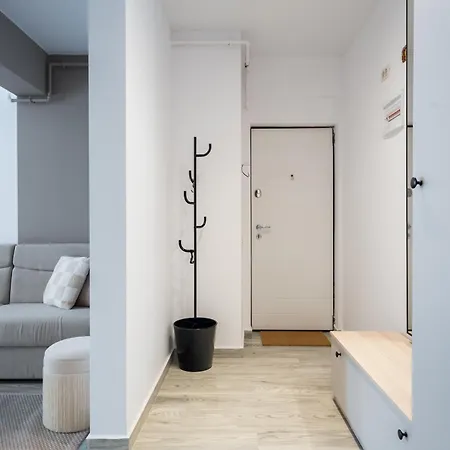 Spacious P06