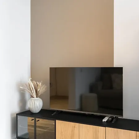 شقة Spacious P06 *